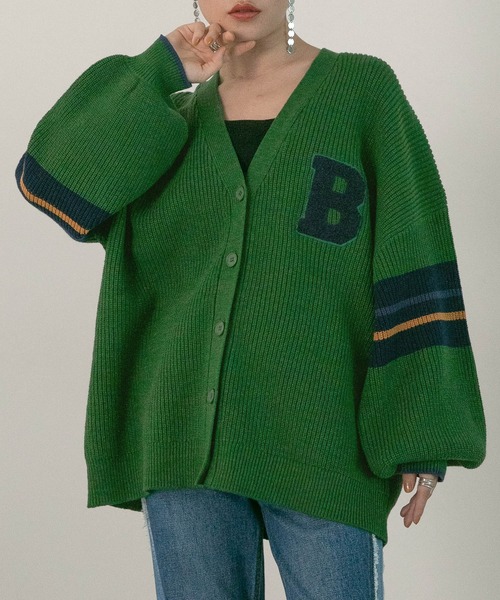 RAGEBLUE(レイジブルー)の「ワッペン付き/ボリュームスリーブルーズカーディガン(カーディガン/ボレロ・レディース・ダークグレー/グリーン・FREE)」の4枚目の写真