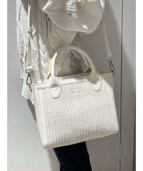 GYDA（ジェイダ）の「mix material BOXバッグ（ハンドバッグ・レディース・オフホワイト/ブラック・FREE）」の3枚目の写真