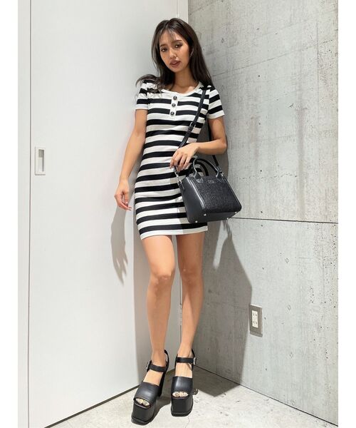 GYDA（ジェイダ）の「mix material BOXバッグ（ハンドバッグ・レディース・オフホワイト/ブラック・FREE）」の13枚目の写真