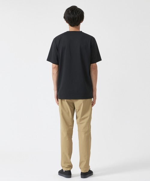 LOGOS（ロゴス）の「【LOGOS by LIPNER/ロゴスバイリプナー】ビックシルエット ポケット付ショートスリーブTシャツ（Tシャツ/カットソー・メンズ・サンドベージュ/ネイビー/ブラック・XL/L/M）」の9枚目の写真