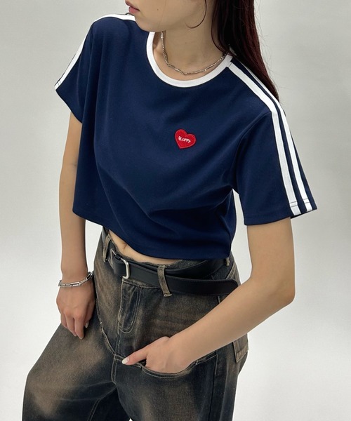 WHO'S WHO gallery(フーズフーギャラリー)の「【SLOPPY/スロッピー】ハートラインTEE(Tシャツ/カットソー・レディース・グレー/オフホワイト/ブラック/レッド/ネイビー/レッド系その他/ブラック系その他/ブルー系その他/カーキ・FREE)」の7枚目の写真