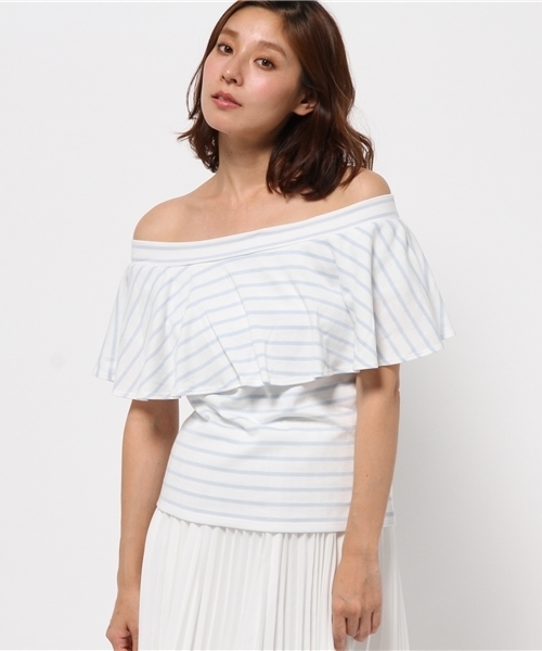 OUTLET(アウトレット)の「【who's who Chico】オフショルフリルボーダー半袖T(Tシャツ/カットソー・レディース・ホワイト×ブラック/ホワイト系その他/ホワイト/ネイビー/ライトブルー・FREE)」の3枚目の写真
