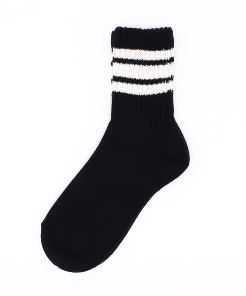 SEVENDAYS=SUNDAY（セブンデイズサンデイ）の「ａｄｂｅｎ　クルーリブ３本ライン（ソックス/靴下・レディース・ネイビー/ホワイト/グレー・FREE）」の3枚目の写真