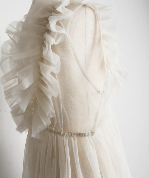 tocco closet(トッコ クローゼット)の「パール付きチュールビスチェ(ベスト・レディース・アイボリー/ブラック・M)」の8枚目の写真