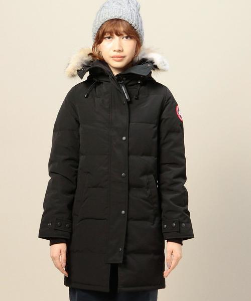 CANADA GOOSE(カナダグース)の「BY CANADA GOOSE MACKENZIE ダウンジャケット(ダウンジャケット/コート・レディース・ブラック/ベージュ・SMALL/MEDIUM)」の4枚目の写真