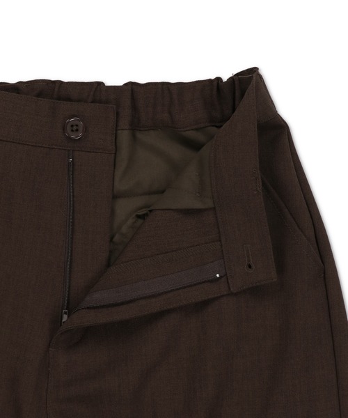SPINNS（スピンズ）の「【ユニセックスで着用可能】ポケットカーゴテーラードパンツ（カーゴパンツ・メンズ・ブラウン/ブラック・L/M）」の4枚目の写真