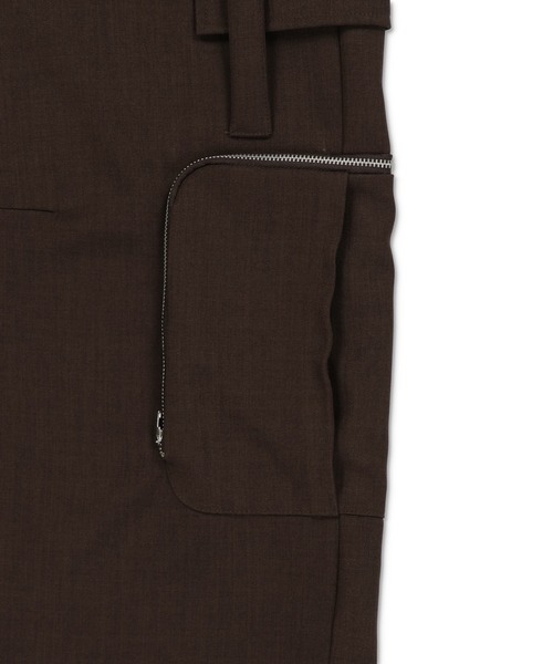 SPINNS（スピンズ）の「【ユニセックスで着用可能】ポケットカーゴテーラードパンツ（カーゴパンツ・メンズ・ブラウン/ブラック・L/M）」の6枚目の写真