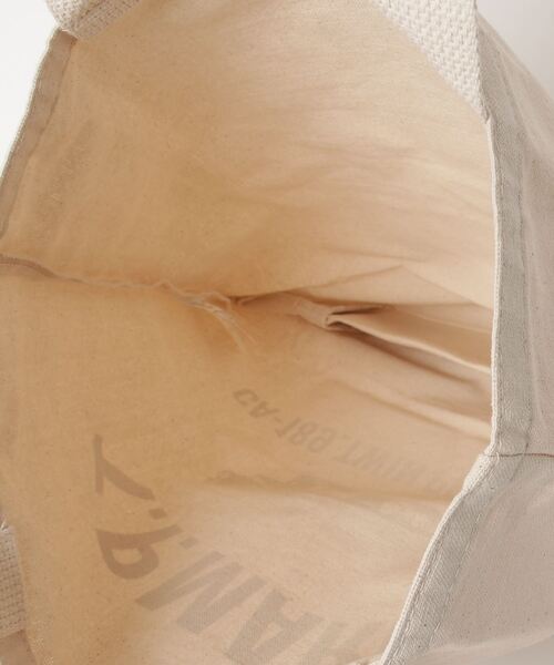 THE SHINZONE（ザ　シンゾーン）の「THE SHINZONE T.P.MARKET TOTE 24MMSIT03（トートバッグ・メンズ・オフホワイト・FREE）」の6枚目の写真