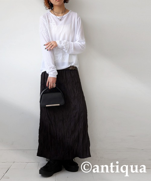 antiqua(アンティカ)の「ニュアンスシアートップス(Tシャツ/カットソー・レディース・ブラック/ホワイト・ONESIZE)」の3枚目の写真