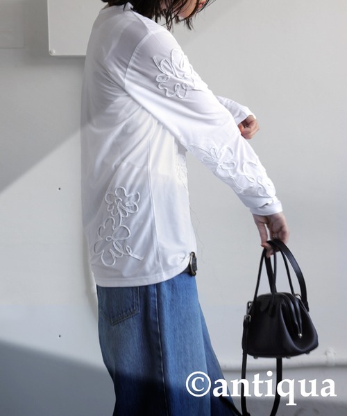 antiqua(アンティカ)の「ニュアンスシアートップス(Tシャツ/カットソー・レディース・ブラック/ホワイト・ONESIZE)」の6枚目の写真