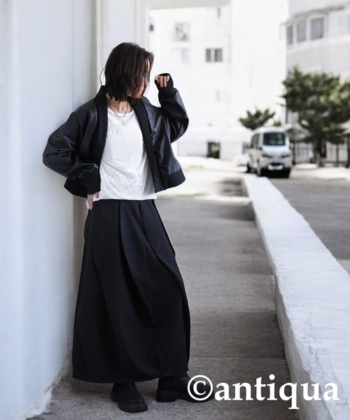 antiqua(アンティカ)の「ニュアンスシアートップス(Tシャツ/カットソー・レディース・ブラック/ホワイト・ONESIZE)」の5枚目の写真