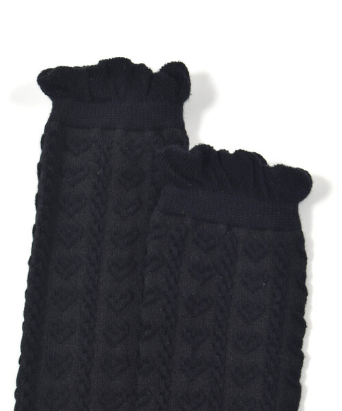 BeBe Petits Pois Vert（ベベプチポワヴェール）の「リボン付きハート柄ハイソックス(17~24cm)（ソックス/靴下・キッズ・ブラック/オフホワイト・M/L）」の6枚目の写真