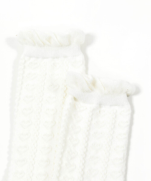 BeBe Petits Pois Vert（ベベプチポワヴェール）の「リボン付きハート柄ハイソックス(17~24cm)（ソックス/靴下・キッズ・ブラック/オフホワイト・M/L）」の11枚目の写真