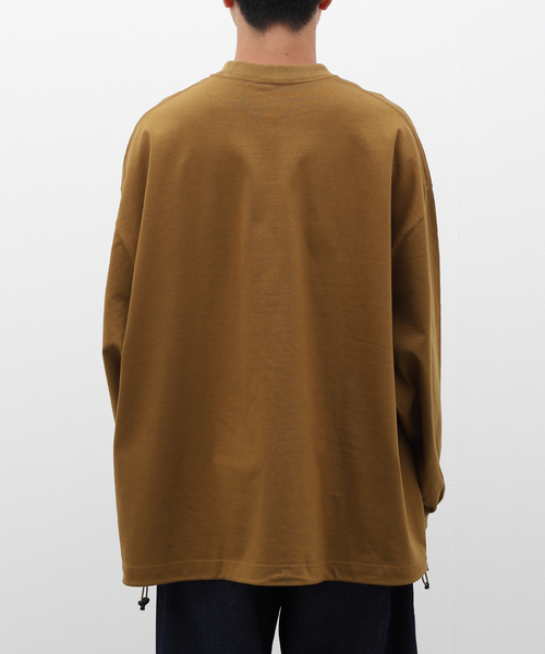 is-ness(イズネス)の「【is-ness / イズネス】BALLOON LONG SLEEVE T SHIRT(Tシャツ/カットソー・メンズ・ブラック/キャメル・MEDIUM/LARGE)」の8枚目の写真