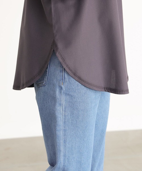 n'OrLABEL（ノアールレーベル）の「『シャツ生地クルーネックプルオーバー』（Tシャツ/カットソー・レディース・ブラック/チャコール/オフホワイト・2/1）」の17枚目の写真