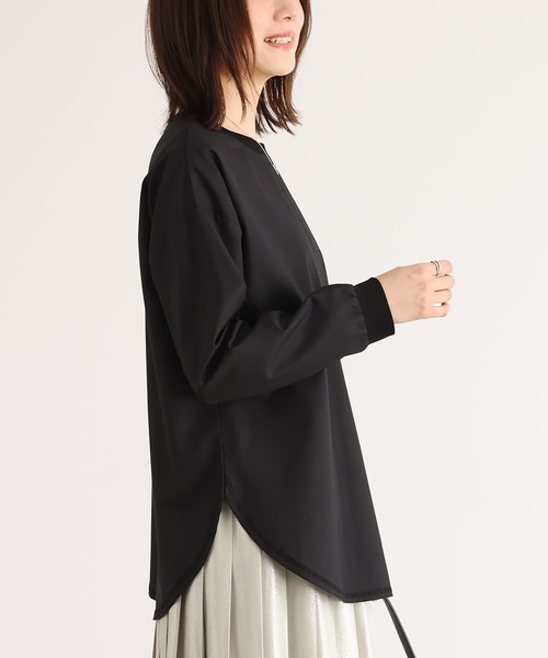 n'OrLABEL（ノアールレーベル）の「『シャツ生地クルーネックプルオーバー』（Tシャツ/カットソー・レディース・ブラック/チャコール/オフホワイト・2/1）」の5枚目の写真