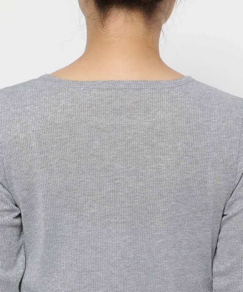 GLOBAL WORK(グローバルワーク)の「MATINEE LINE/ラメシアーリブロングスリーブプルオーバー/142446(Tシャツ/カットソー・レディース・ライトグレー/ブラック/グレー・LARGE/MEDIUM)」の6枚目の写真