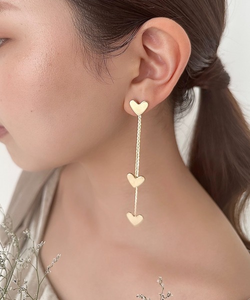 ciite'(シーテ)の「long triple heart Pierce (両耳用)(ピアス(両耳用)・レディース・シルバー/ゴールド・FREE)」の1枚目の写真