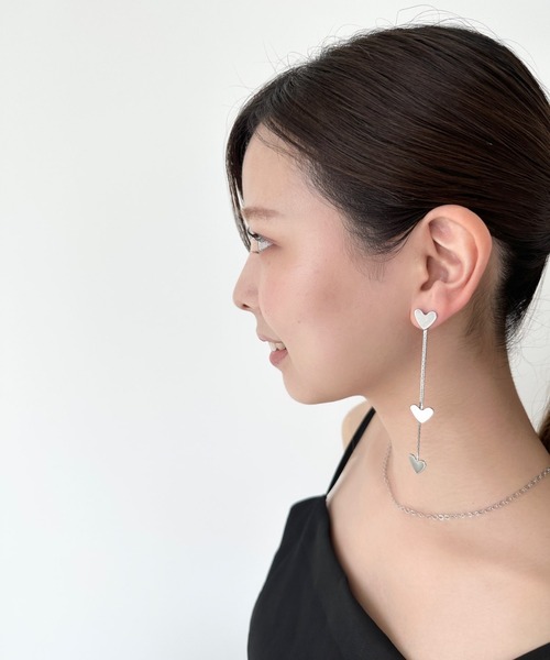 ciite'(シーテ)の「long triple heart Pierce (両耳用)(ピアス(両耳用)・レディース・シルバー/ゴールド・FREE)」の5枚目の写真