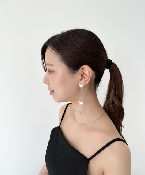 ciite'(シーテ)の「long triple heart Pierce (両耳用)(ピアス(両耳用)・レディース・シルバー/ゴールド・FREE)」の6枚目の写真