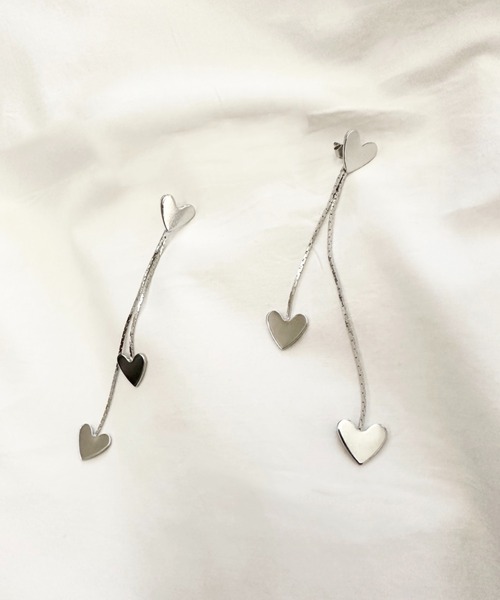 ciite'(シーテ)の「long triple heart Pierce (両耳用)(ピアス(両耳用)・レディース・シルバー/ゴールド・FREE)」の10枚目の写真