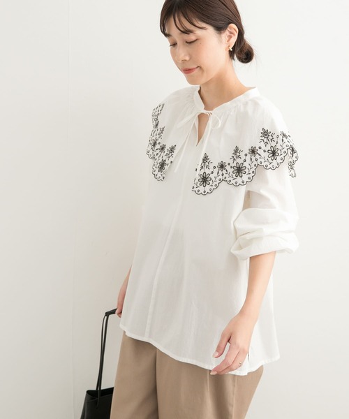 URBAN RESEARCH DOORS（アーバンリサーチドアーズ）の「レース刺繍ラッフルブラウス（シャツ/ブラウス・レディース・ブラック/オフホワイト・MEDIUM）」の12枚目の写真