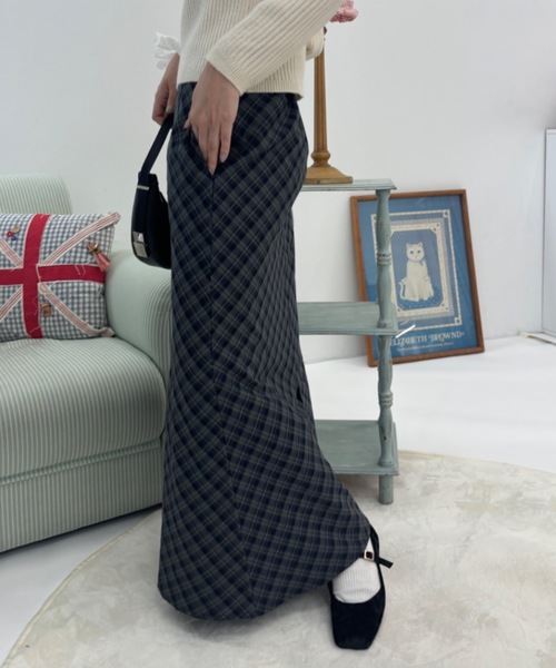 Birthday room(バースデイルーム)の「Aラインチェックロングスカート / A-line checked long skirt(スカート・レディース・ネイビー/ブラック/ブラウン・FREE)」の12枚目の写真