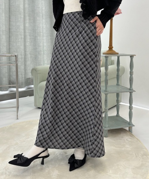 Birthday room(バースデイルーム)の「Aラインチェックロングスカート / A-line checked long skirt(スカート・レディース・ネイビー/ブラック/ブラウン・FREE)」の13枚目の写真