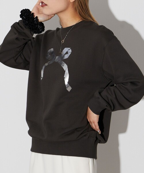 Firsthand(ファーストハンド)の「Firsthand/ファーストハンド オーガニックコットン箔リボンプリントスウェット(スウェット・レディース・チャコールグレー/ネイビー/オートミール・FREE)」の21枚目の写真