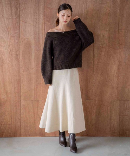 NOELA(ノエラ)の「2WAYオフショルニット(ニット/セーター・レディース・ブラウン/ベージュ/オフホワイト・フリー)」の17枚目の写真