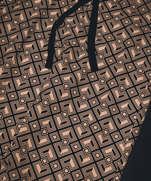 Ets.MATERIAUX(マテリオ)の「ETS.MATERIAUX (マテリオ) FRENCH AFRICAN KUBA HOSPITAL パンツ(その他パンツ・メンズ・ブラック/ブラック系その他/ベージュ系その他/ベージュ・2/3)」の10枚目の写真