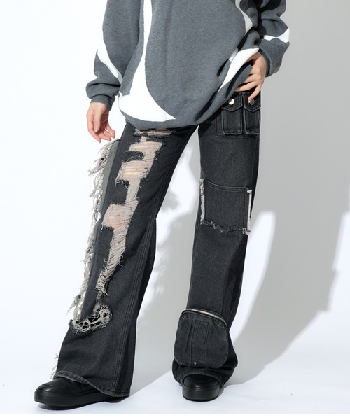 tinkerend（ティンカーエンド）の「【ユニセックス】Damege Vintage Denim / ダメージヴィンテージデニムパンツ（デニムパンツ・メンズ・ブラック・1/3/2）」の11枚目の写真