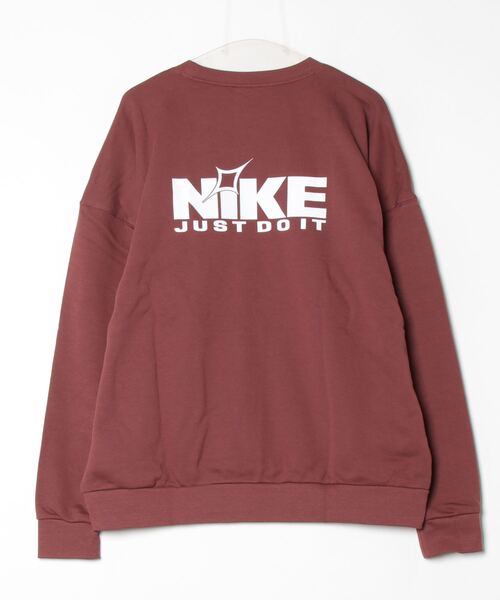 NIKE（ナイキ）の「NIKE/ナイキ CLUB OVERSIZED CREW OPP2（スウェット・メンズ・ブラック/ブラウン・S/M/L/XL）」の3枚目の写真