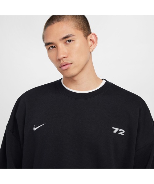 NIKE（ナイキ）の「NIKE/ナイキ CLUB OVERSIZED CREW OPP2（スウェット・メンズ・ブラック/ブラウン・S/M/L/XL）」の11枚目の写真