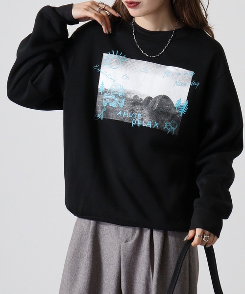 FUNALIVE（ファンアライブ）の「デザインプリント裏起毛トレーナー（スウェット・メンズ・ブラック/ブルー/モカ/ホワイト/ブラック系/スミクロ/グリーン系その他/ホワイト系その他/ブルーパープル/ブラック系1/パープル系その他/ホワイト系その他3/パープル系その他2/ホワイト系その他2/ライトブラウン/ブラック系その他/ホワイト系その他4/ブラック系2/ブラウン系その他/サックスブルー/ホワイト系その他5/ブラック系その他2/スモークピンク/サックスブルー系・M/L/LL）」の9枚目の写真