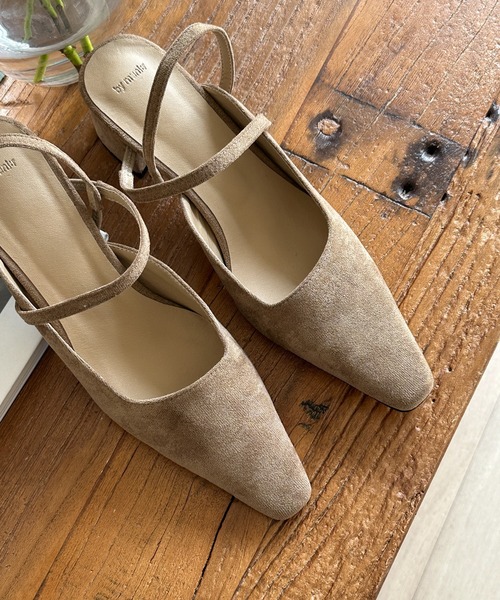 by muni:r（バイ ムニール）の「スエードスリングバックパンプス（パンプス・レディース・ピンク/ブラック/ベージュ・24.0cm/23.5cm/23.0cm/22.5cm/25.0cm/24.5cm）」の2枚目の写真