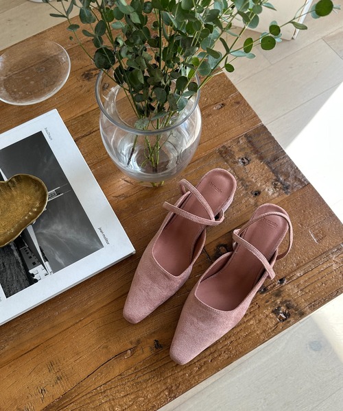 by muni:r（バイ ムニール）の「スエードスリングバックパンプス（パンプス・レディース・ピンク/ブラック/ベージュ・24.0cm/23.5cm/23.0cm/22.5cm/25.0cm/24.5cm）」の17枚目の写真