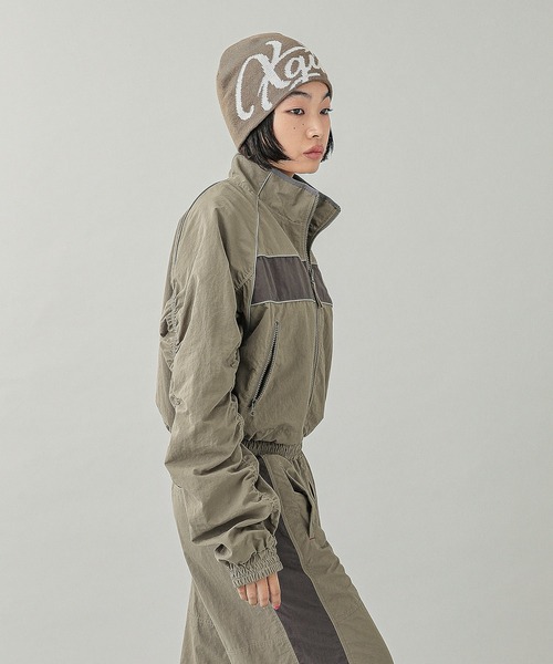 X-girl（エックスガール）の「SIGN LOGO JACQUARD BEANIE（ニットキャップ/ビーニー・レディース・ベージュ/オリーブ/ブラック・ONE SIZE）」の6枚目の写真