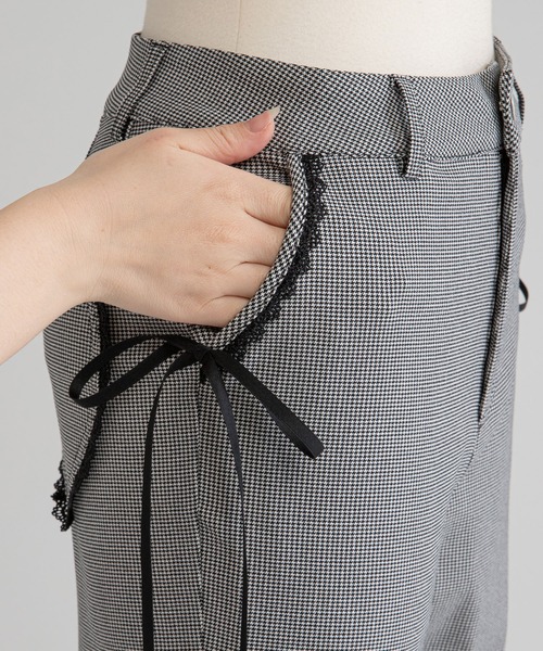 フリルレースロングフレアパンツ（その他パンツ）｜DearMyLoveRose（ディアマイラブローズ）