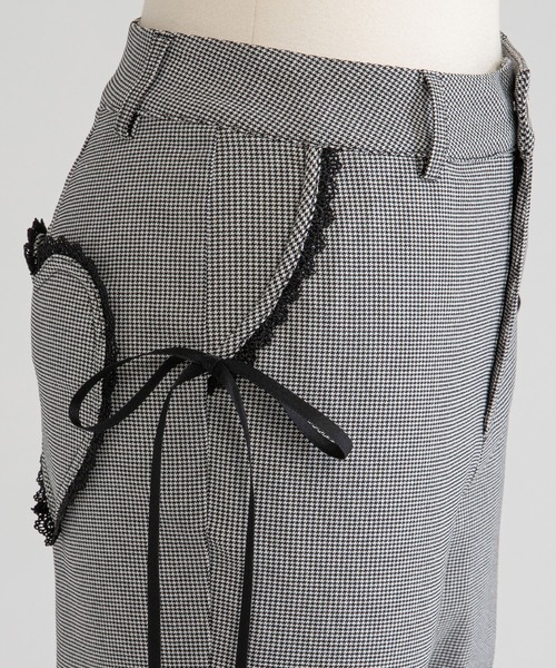 フリルレースロングフレアパンツ（その他パンツ）｜DearMyLoveRose（ディアマイラブローズ）