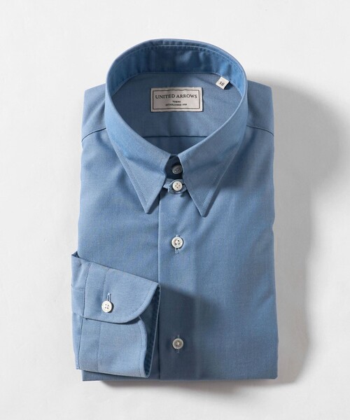 UNITED ARROWS(ユナイテッドアローズ)の「イージーケア AG シャンブレー タブカラー ドレスシャツ -抗菌防臭-(ビジネスシャツ・メンズ・コバルトブルー・40cm/39cm/37cm/42cm/41cm/36cm/38cm)」の1枚目の写真