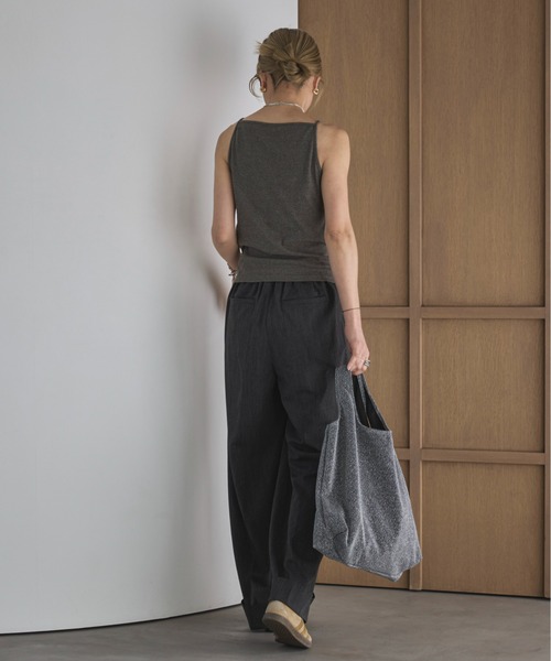 feepur(フェピュール)の「カットリブアメスリキャミ(キャミソール・レディース・オフホワイト/オートミール/ブラック/チャコールグレー・MEDIUM)」の6枚目の写真