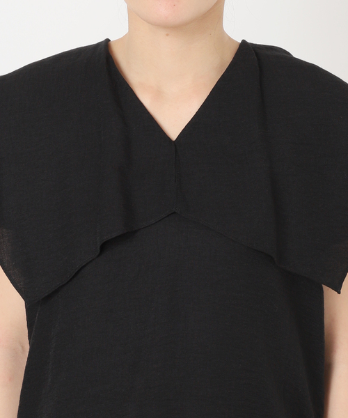 Noble（ノーブル）の「【洗える】ファジーリネンスクエアケープブラウス（シャツ/ブラウス・レディース・ブラック/ホワイト/サックスブルー・FREE）」の9枚目の写真