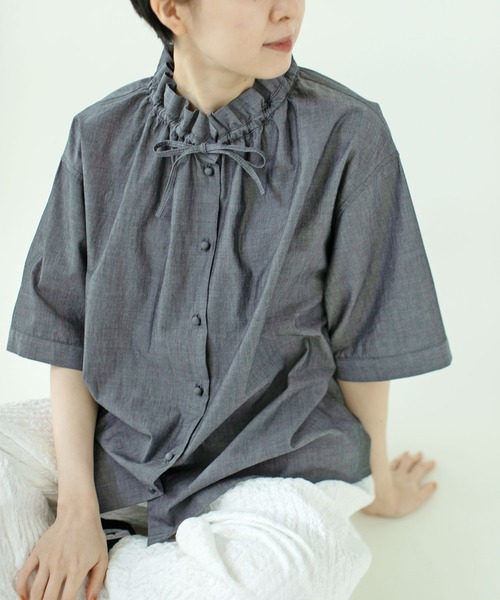 PAR ICI（パーリッシィ）の「グランジウォッシュ ギャザーフリルブラウス（シャツ/ブラウス・レディース・ホワイト/チャコールグレー/アイボリー/ブルー系その他・FREE）」の18枚目の写真