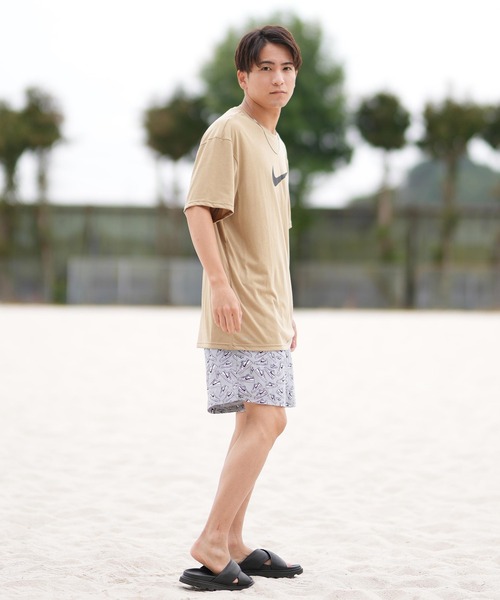 NIKE(ナイキ)の「NIKE/ナイキ コットンライクスニーカーボックスS/Sガード 半袖Tシャツ 水陸両用/ユーティリティー/水着 UVケアラッシュガード NESSF523(ラッシュガード・メンズ・ブラック/サックスブルー/ホワイト/ベージュ・S/M/L/XL/2XL)」の22枚目の写真