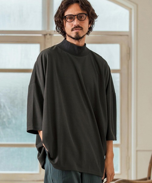 Magine(マージン)の「mlt5065- Honeycomb Mesh 3-4 Sleeve Turtleneck Big Pullover カットソー(Tシャツ/カットソー・メンズ・チャコール/ホワイト/ブラック・44/46/48)」の1枚目の写真