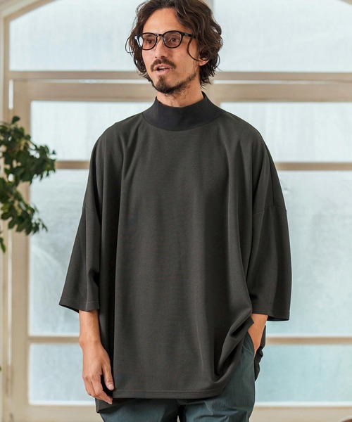 Magine(マージン)の「mlt5065- Honeycomb Mesh 3-4 Sleeve Turtleneck Big Pullover カットソー(Tシャツ/カットソー・メンズ・チャコール/ホワイト/ブラック・44/46/48)」の17枚目の写真
