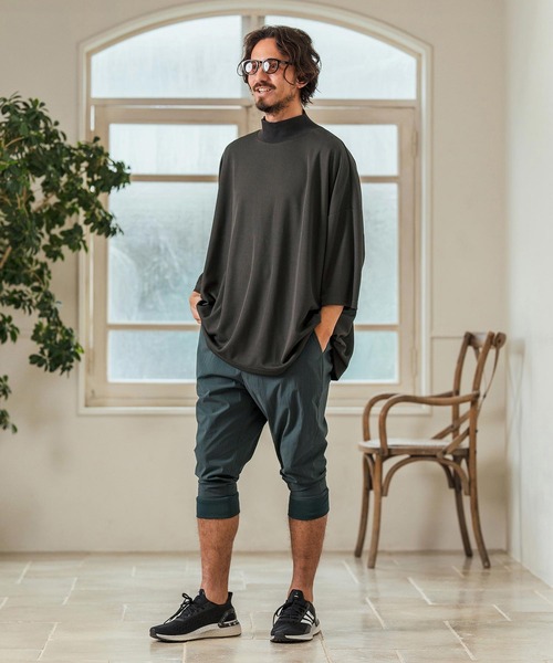 Magine(マージン)の「mlt5065- Honeycomb Mesh 3-4 Sleeve Turtleneck Big Pullover カットソー(Tシャツ/カットソー・メンズ・チャコール/ホワイト/ブラック・44/46/48)」の18枚目の写真