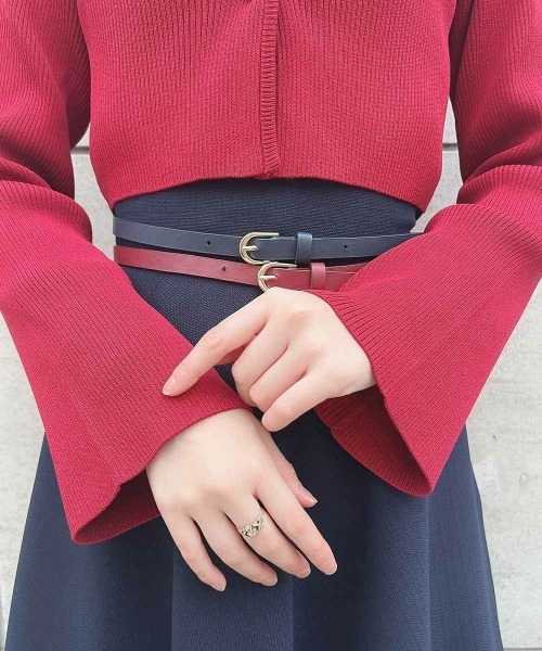 an another angelus（アンアナザーアンジェラス）の「フラワーカメオ釦ショートニットカーディガン/fint　フィント（カーディガン/ボレロ・レディース・ライトグレー/レッド/イエロー・FREE）」の16枚目の写真