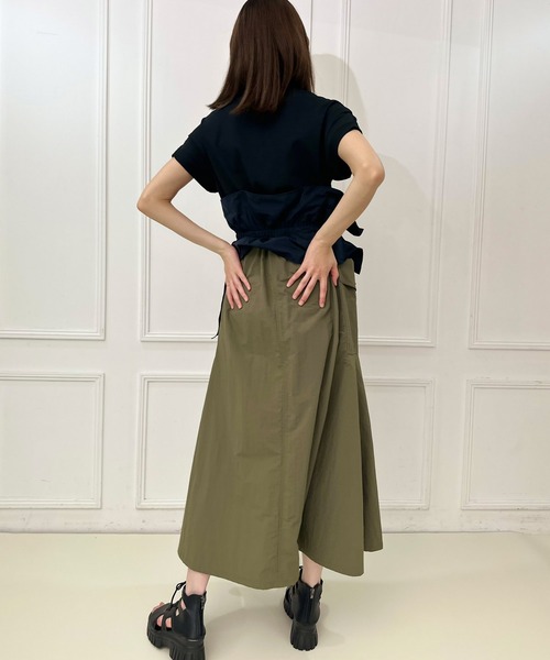 AVIE（アビィ）の「カバーデザインミリタリーカットワンピース（ワンピース・レディース・オフホワイト/ブラック・38）」の14枚目の写真